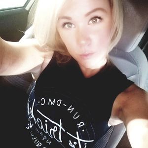 Meet your Posher, Brittni